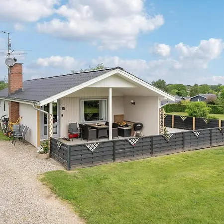 3 Bedroom Pet Friendly In Hejls