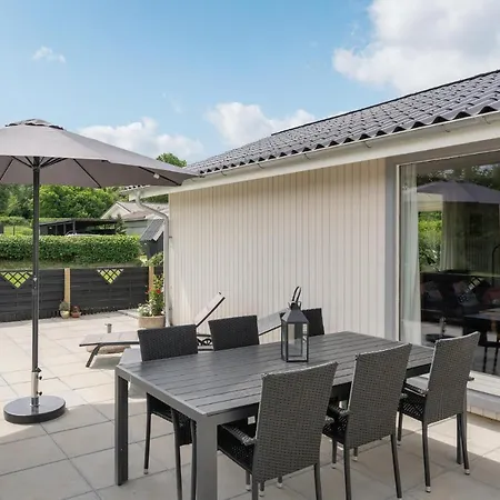 3 Bedroom Pet Friendly In Hejls